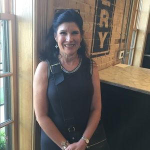 Meet your Posher, Donna